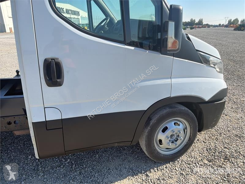 Furgoneta Iveco Dump Truck