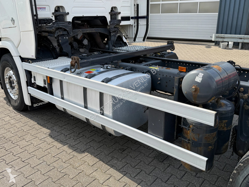 Camión Scania 650 V8 6x2*4 etarder Full Air...