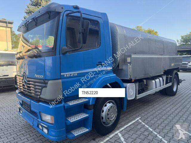 Camión Mercedes ATEGO18`28
