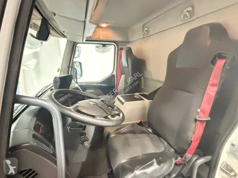 Camión Renault 16.240