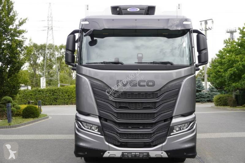 Camión Iveco AS260S46Y/P