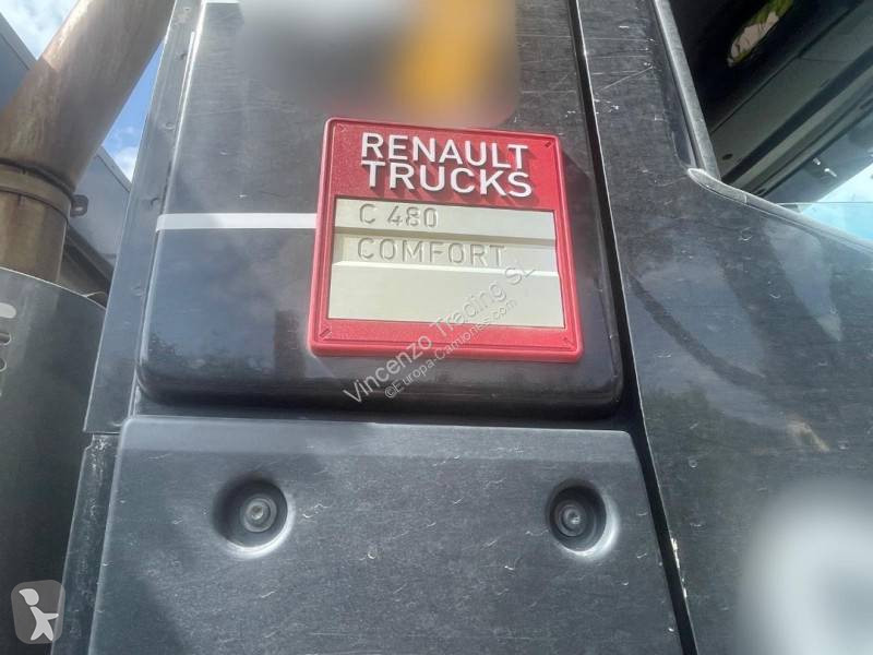 Camión Renault 480
