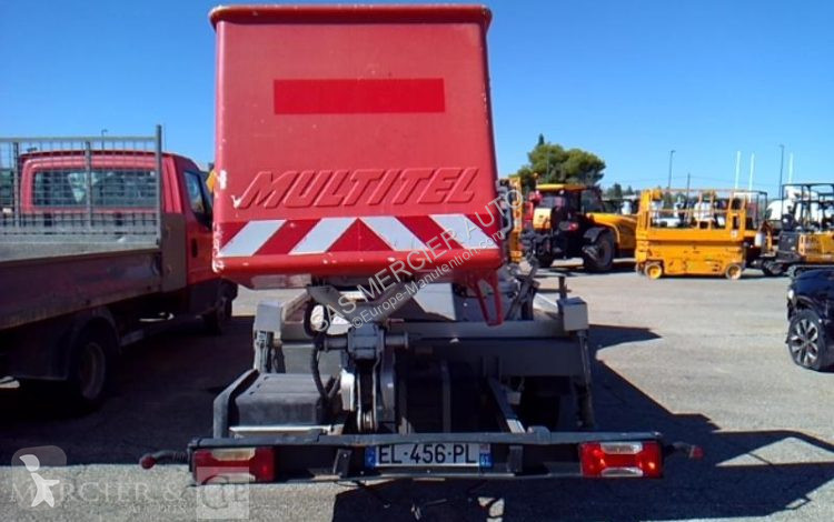 Kamion Iveco 35C12
