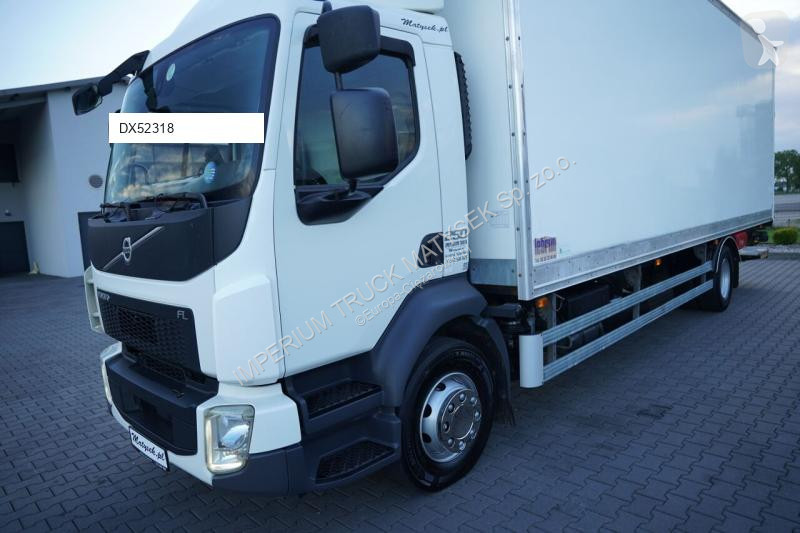 Camión Volvo FL 250 / KONTENER 7,8 M / 4x2 /...