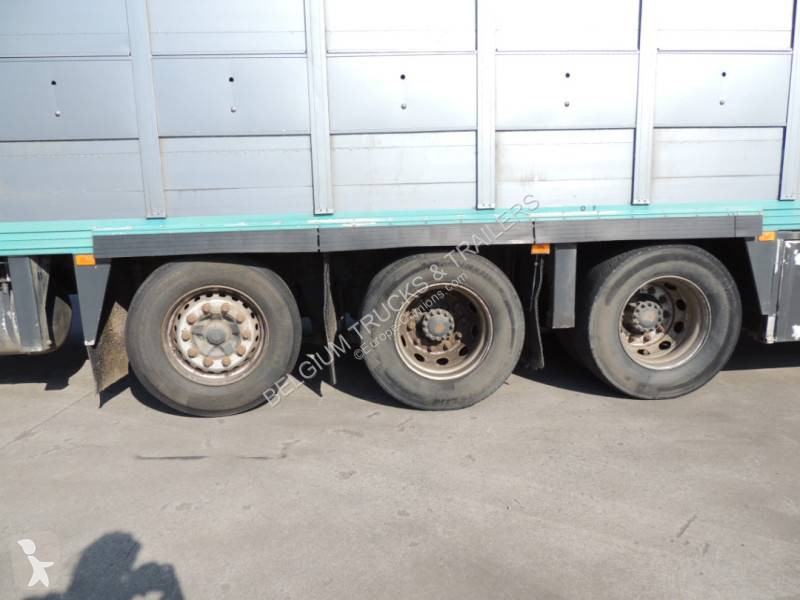 Camión Volvo 420