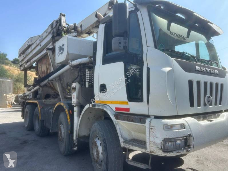 Astra  truck