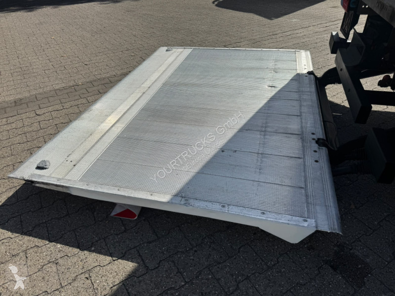 Kamion MAN TGL 12.220 Plane AHK 6,1 m Luft...
