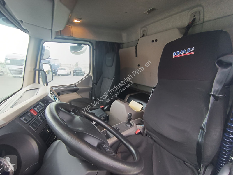 Грузовик DAF LF 230