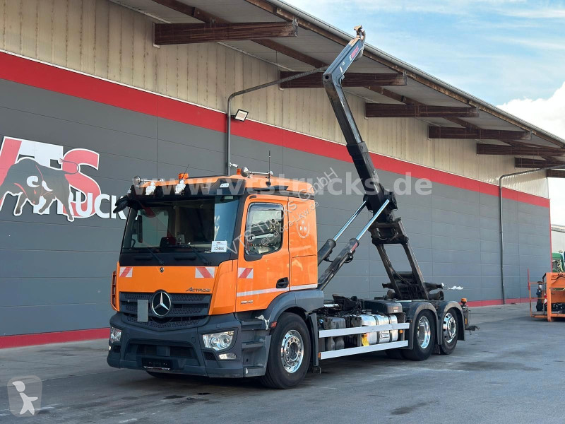 Kamion Mercedes 2546L 6x2 Lenk-/Lift HIab...