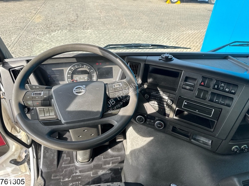 Kamion Volvo FMX 8x4, EURO 6, 9m3, 175.500 KM