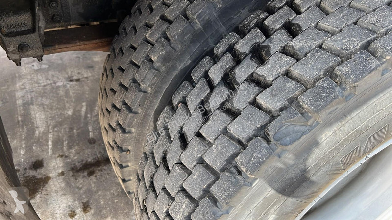 Camión Volvo FL 6 - 17 (MANUAL PUMP / LAMES /...