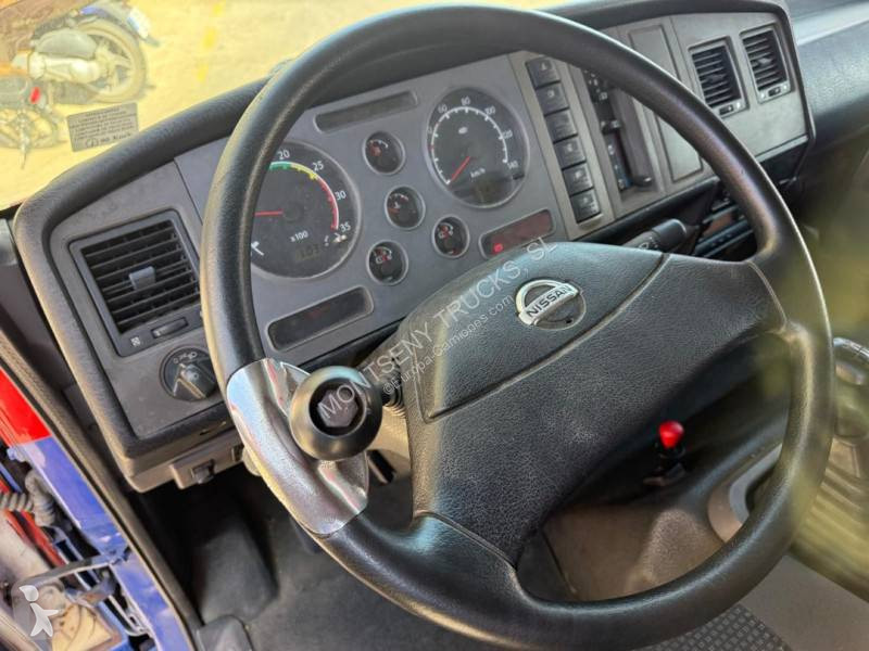 Camión Nissan 210.150
