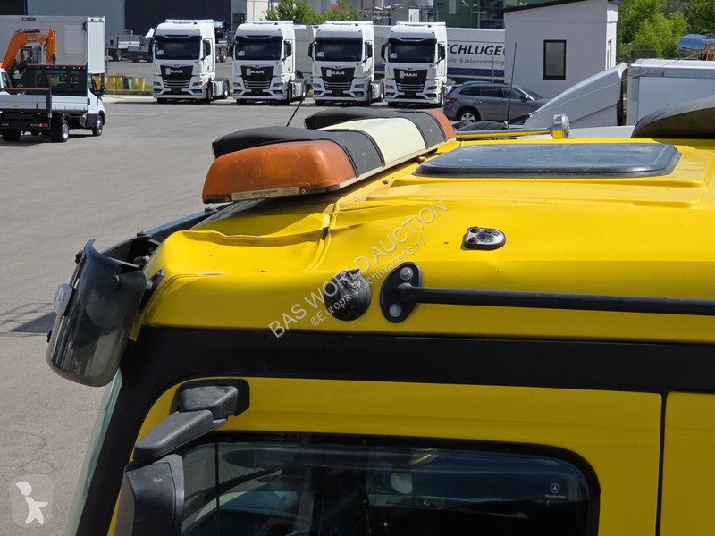 Camión Mercedes 3248