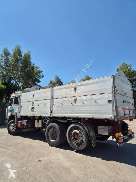 Camión Iveco 240.48