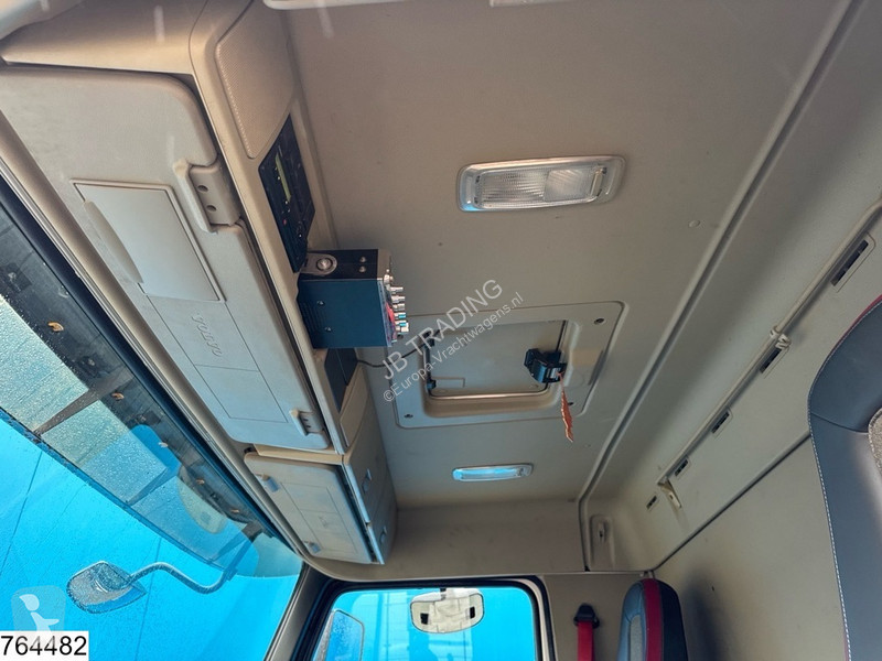 Teherautó Volvo 450 8x4, Euro 6, hub reduction,...