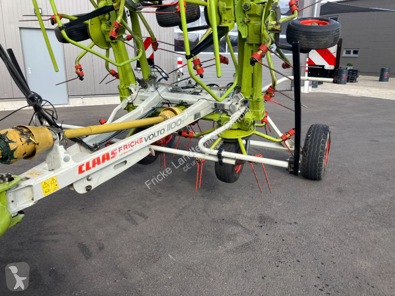 Henificación Claas  Volto 1100 T