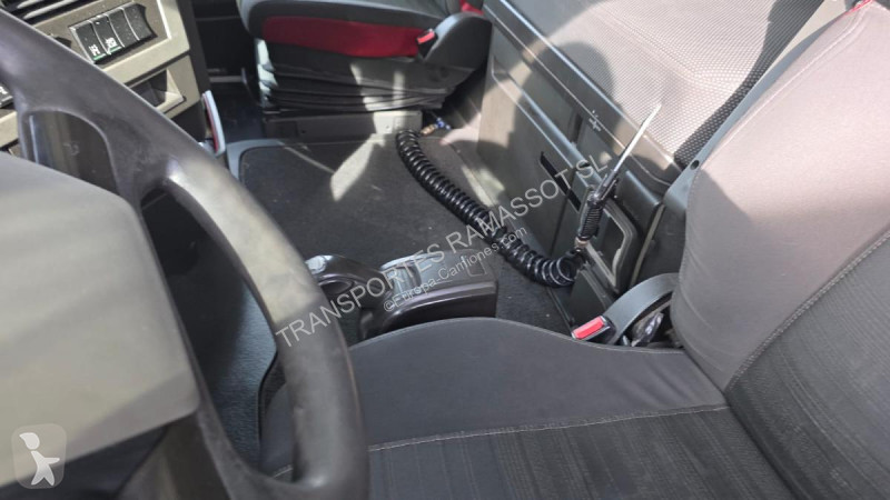 شاحنة Volvo 540 – Porteur châssis-cabine –...
