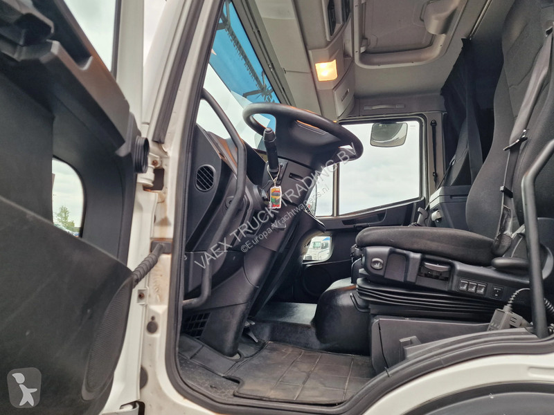 Teherautó Iveco 160.280 4x2 - Box with...