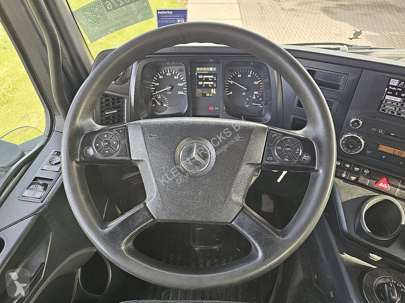 Camião Mercedes AROCS 3343 6x6