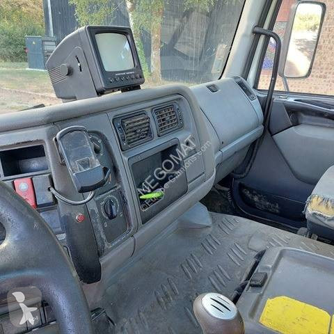 Teherautó Renault 370 DCI