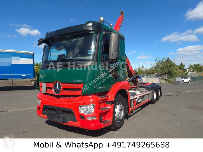 Camion Mercedes III 2540 M Hiab...