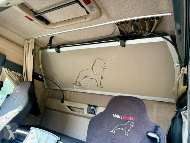 Camion MAN 26.510...