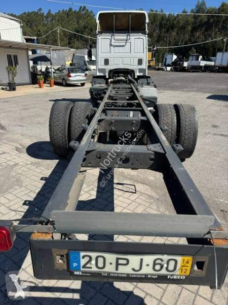 Camion Iveco 180E32