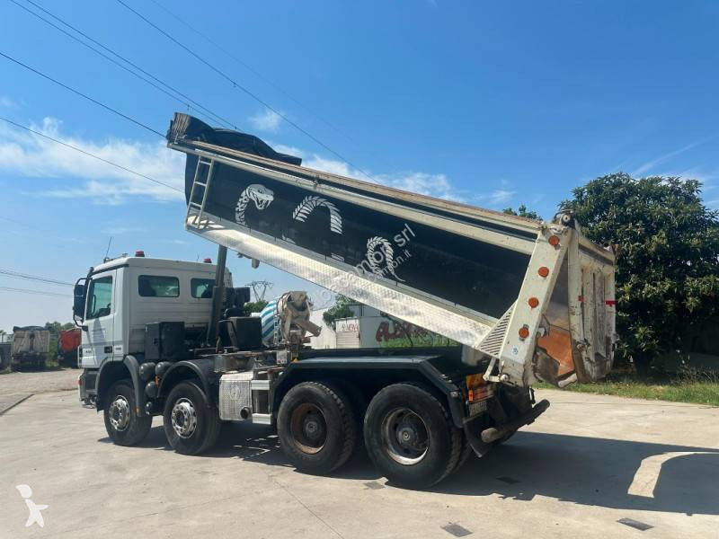 Camion Mercedes 4151