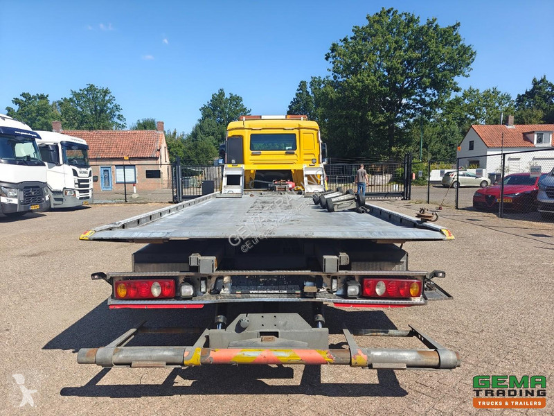 Camião MAN 210 4x2 Sleeper Cab Euro4 - Recovery...