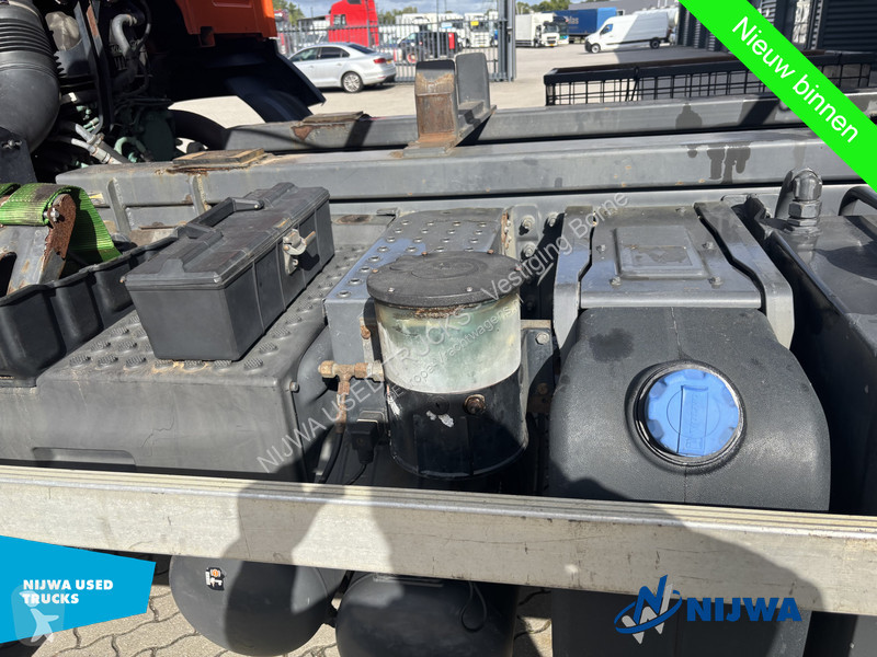 Camião Volvo 500 8x4 Naafreductie + Kabelsysteem