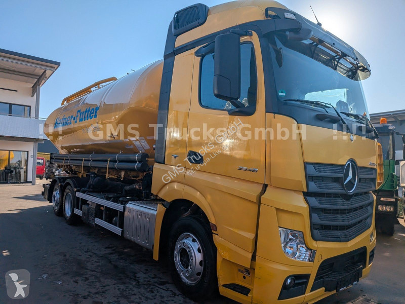 Camión Mercedes 2548 / Spitzer 31qm Silo Food...