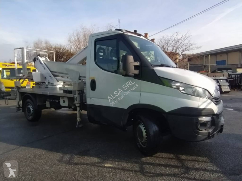 Camion Multitel MX210