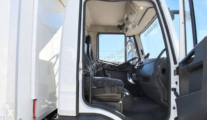 Camion Iveco 160 E 21