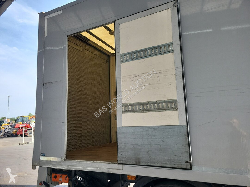 Camião Volvo 280