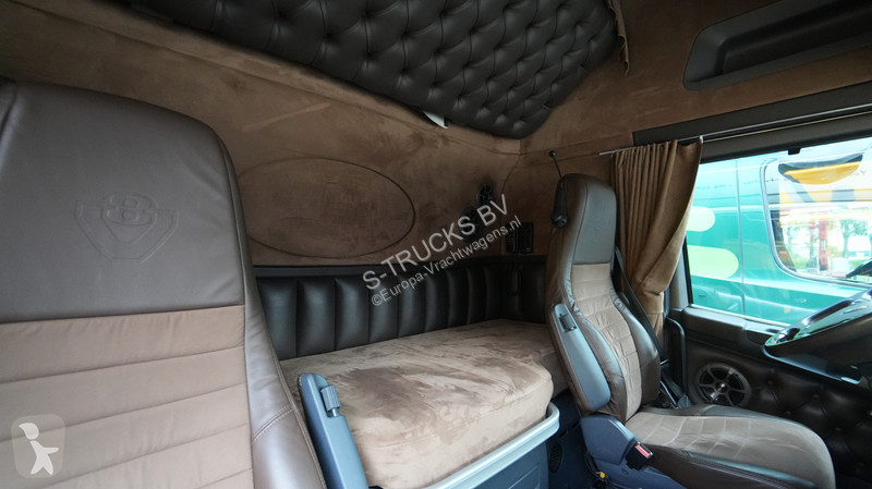 Camion Scania 620 V8 6x2 Car/Machine transport