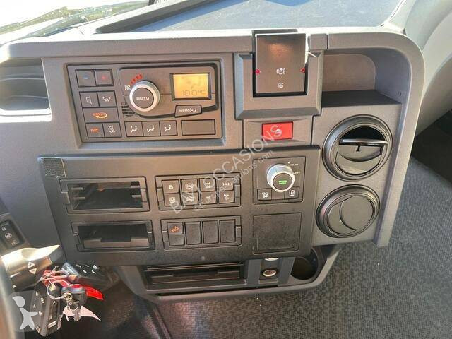 Camion Renault 380 P4X2 E6