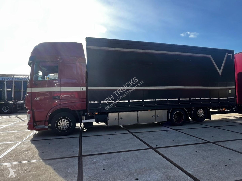 Грузовик DAF 6X2 EURO 6 + SLIDING ROOF + 2 AXLE...