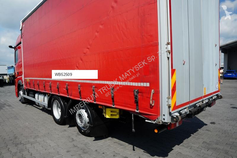 Грузовик Mercedes 2545