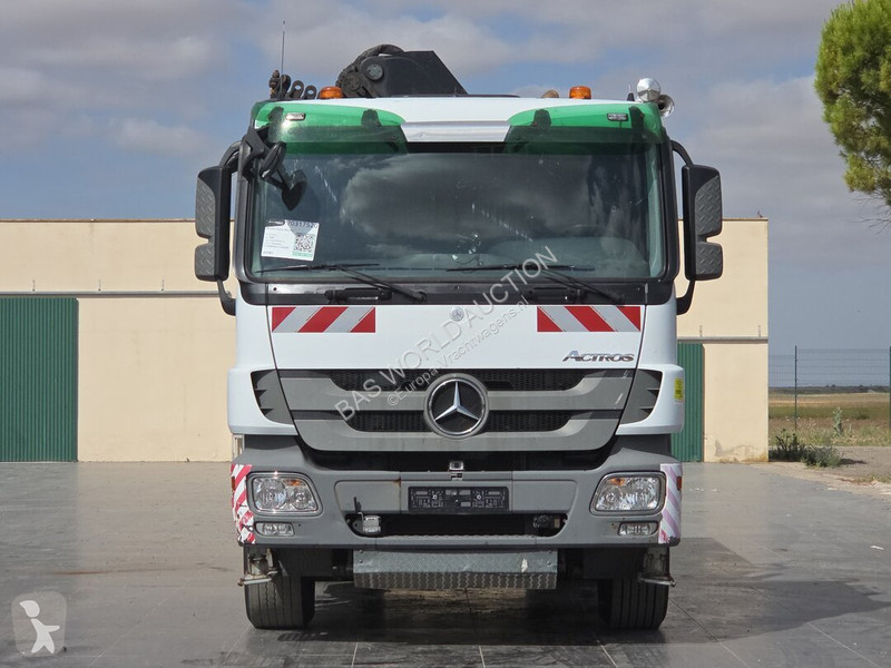 Lastbil Mercedes 2644