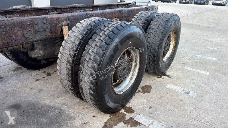 Camión Scania - 420 (MANUAL GEARBOX / BIG AXLE...