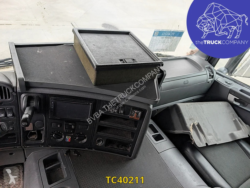 Camión Scania 230
