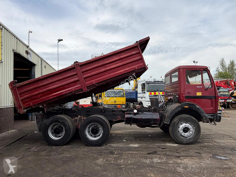 Camião Mercedes SK Kipper 6x4 V8 Manual Gearbox...