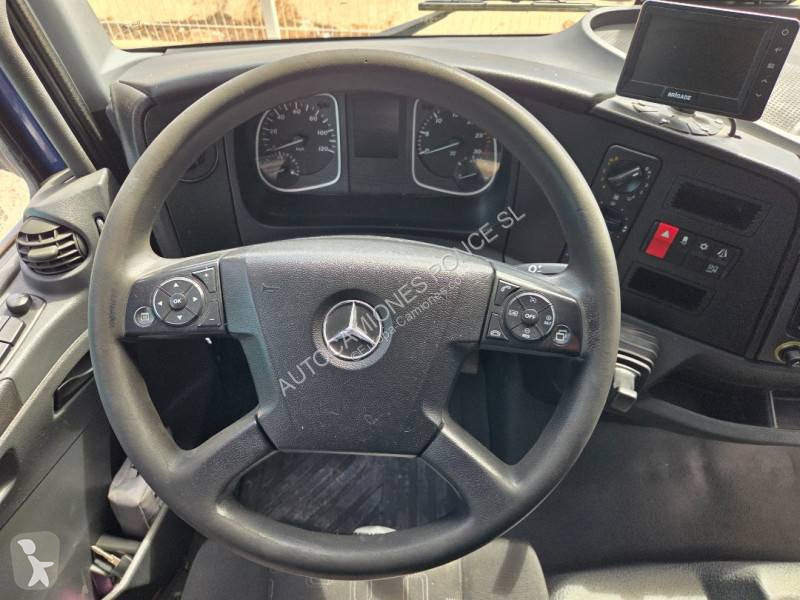 Camión Mercedes 1218