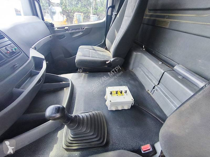 Camión Mercedes 2536