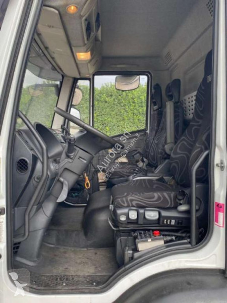 Camion Iveco EUROCARGO 120E25 SCARRABILE