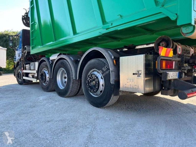 Camion Iveco STRALIS 260.450 SCARRABILE CON GRU