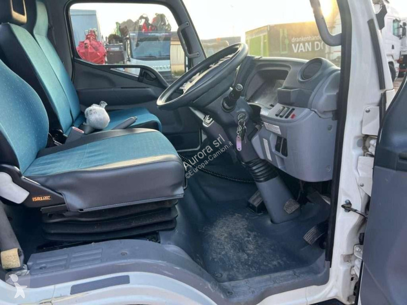 Camion Mitsubishi FUSO 7C15 SCARRABILE NUOVO