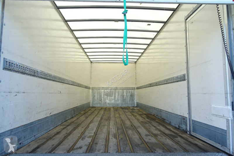 Kamion MAN TGL 12.220 Euro 6 Kontener 18 palet...