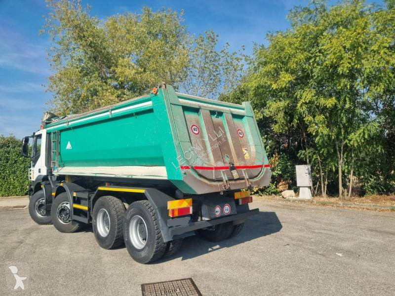 Iveco 450 truck