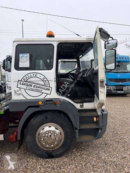 Renault 330 truck